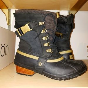 Size 6.5 Sorel Boots